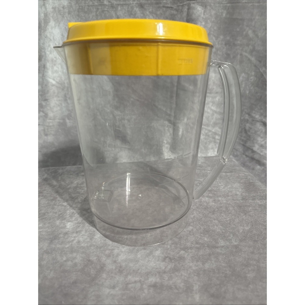 Mr Coffee Iced Tea TM3 TM3.5 Replacement 3 Quart Pitcher Yellow Lid Flawed Lid